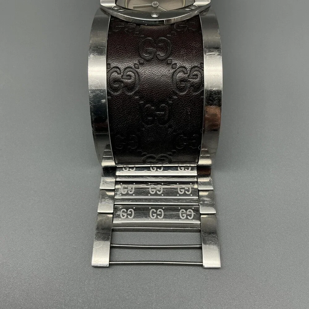 Gucci Twirl 112 Womens Watch 23mm Brown Leather GG Bangle Swiss New Battery 6.5